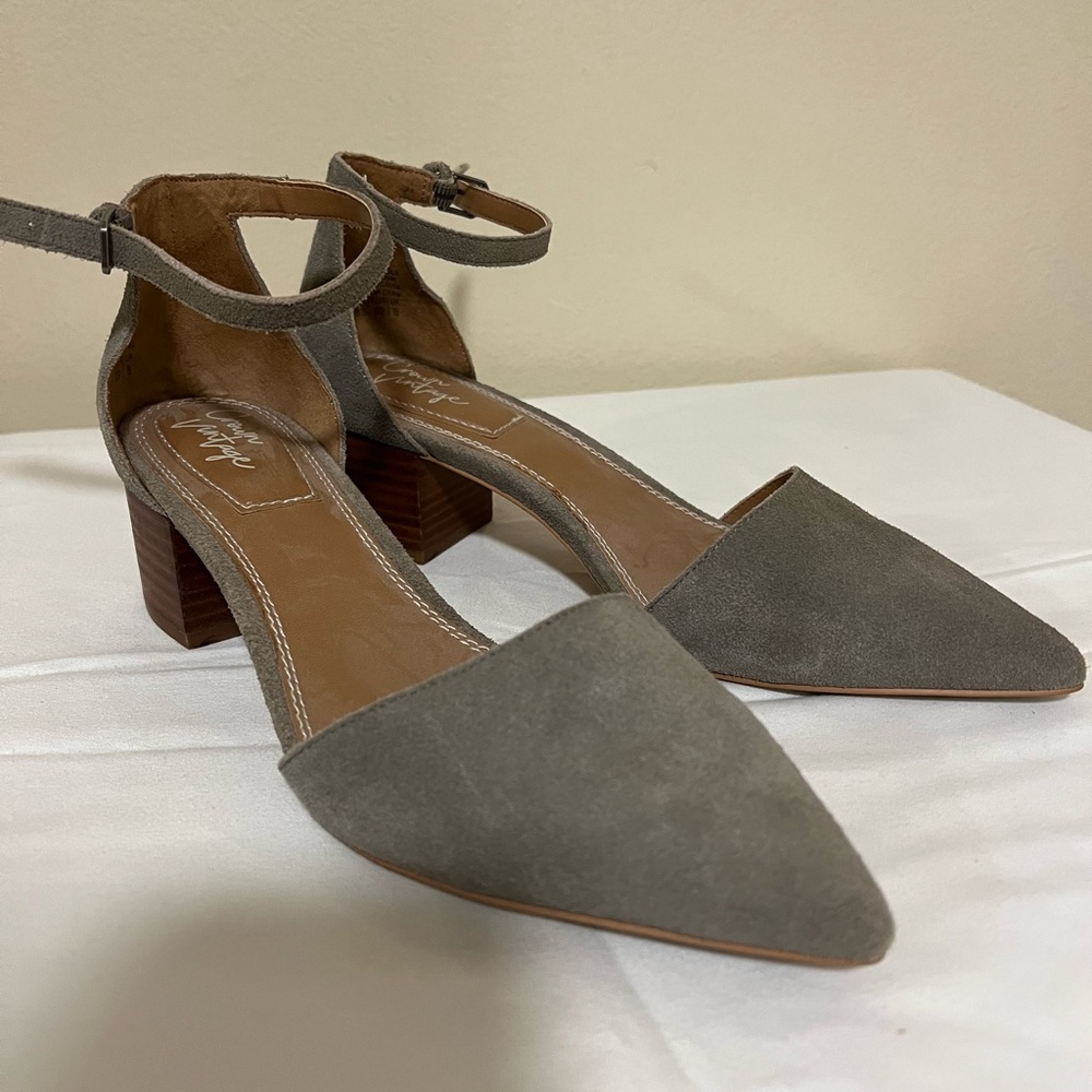 Crown Vintage Gray Women’s Valentina Suede Leather Sandal Pump
